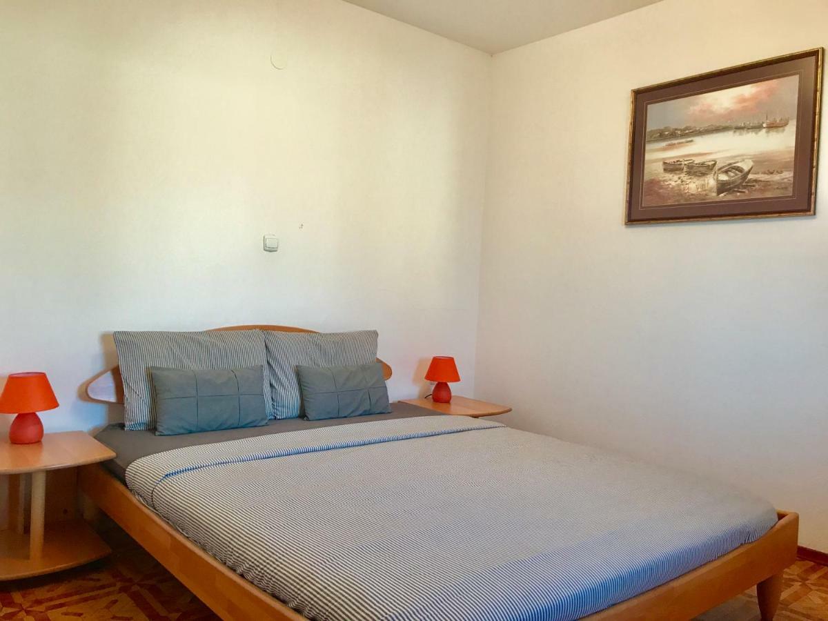 Apartmani Lisac Baska  Luaran gambar