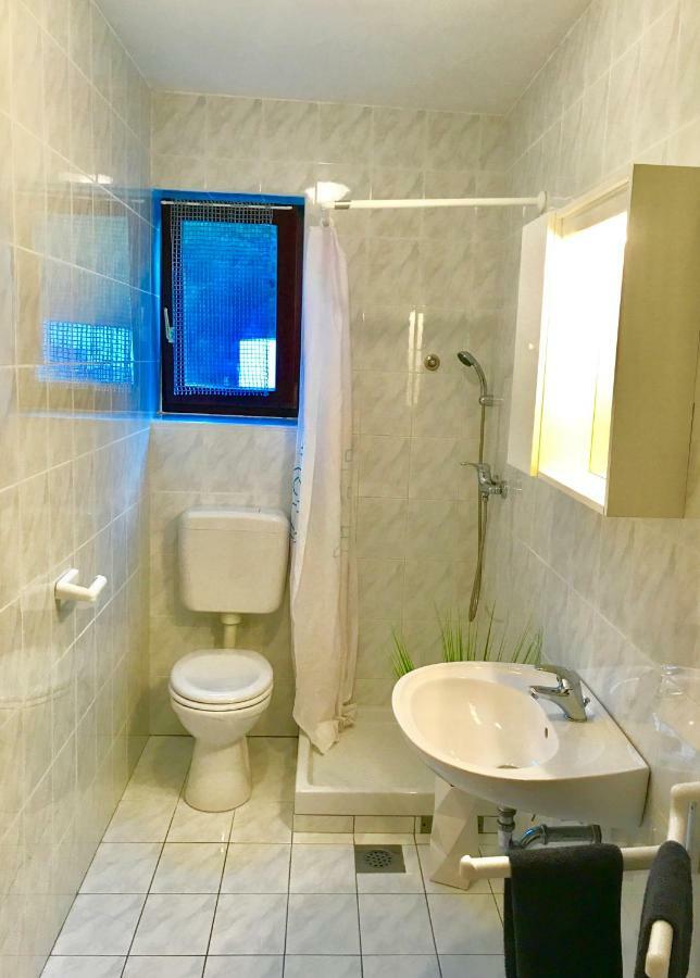 Apartmani Lisac Baska  Luaran gambar