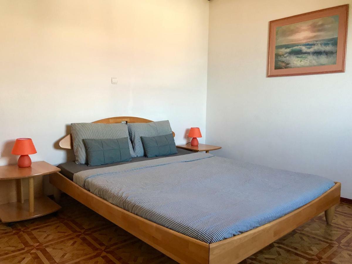Apartmani Lisac Baska  Luaran gambar